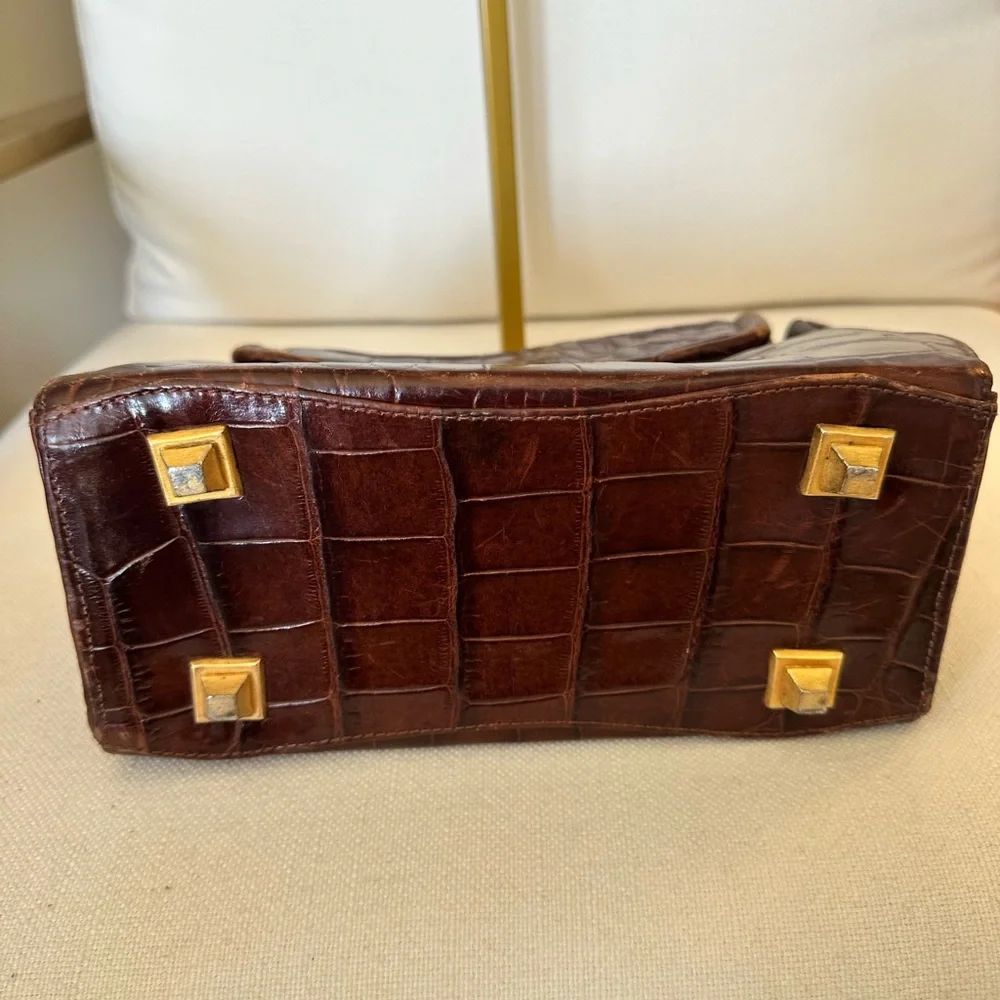 VALERIE ANN VINTAGE BROWN CROCODILE EMBOSSED BAG WITH CHAIN STRAP